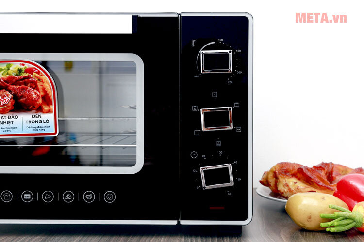 Lò nướng Sanaky VH-3599S2D (35 lít, màu đen)