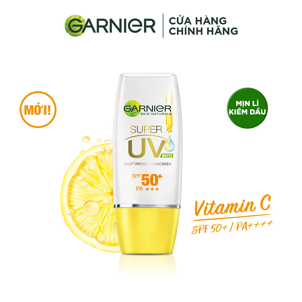 Kem Chống Nắng Garnier Làm Sáng Da Mịn Lì, Kiềm Dầu 30ml 