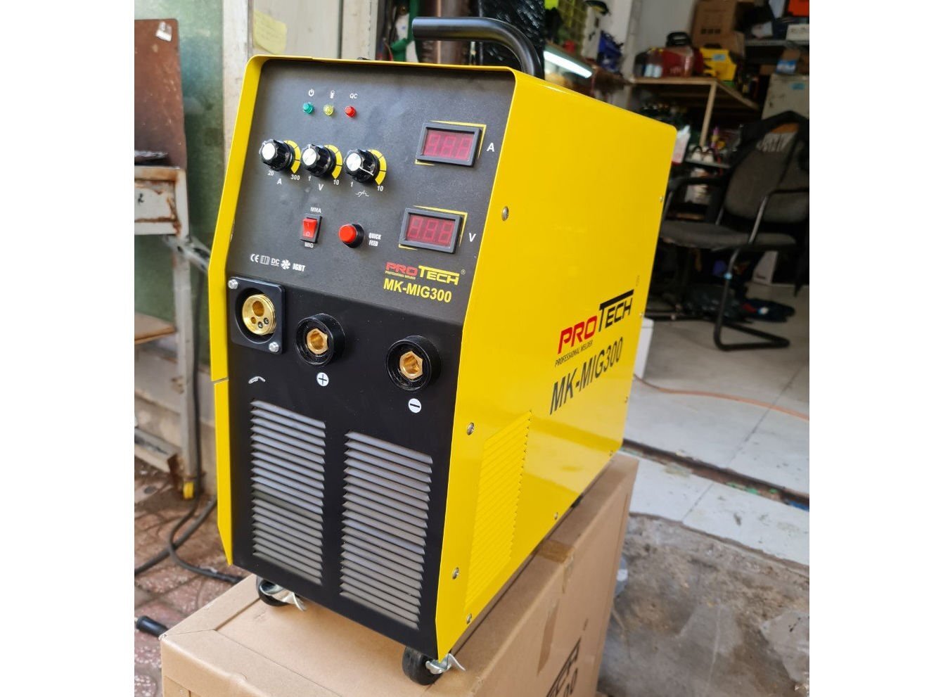 Vỏ máy hàn bằng kim loại sơn tĩnh điện Protech MK-MIG300