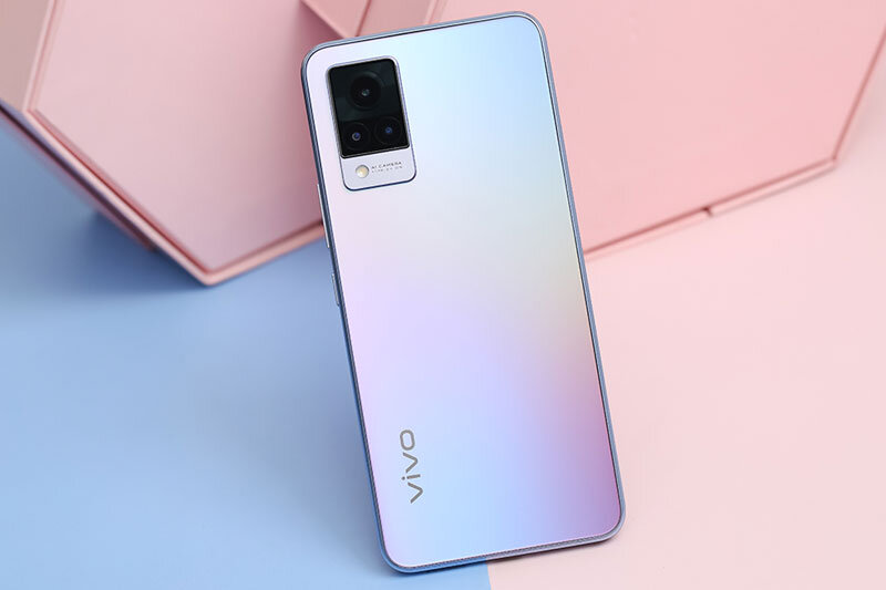 Điện thoại Vivo V21 5G - 8GB/128GB, 6.44 inch