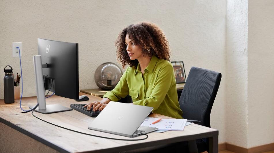 Laptop Dell Inspiron 3530 (N5I5007W1) (i5 1335U 16GB RAM/512GB SSD/15.6 inch FHD 120Hz/Win11/OfficeHS21/Bạc)  2