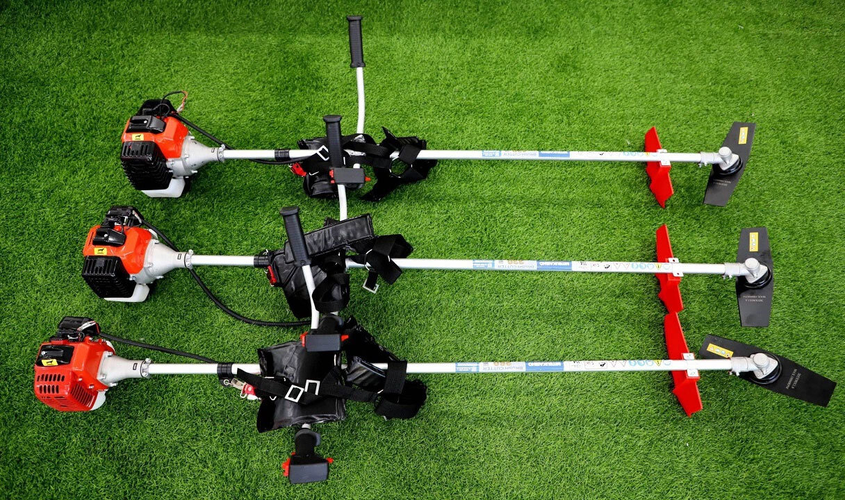 Máy cắt cỏ đeo vai Mitsukaisho 143 Máy cắt cỏ đeo vai Mitsukaisho 143