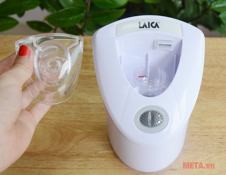 Máy xông mũi họng Laica MD6026 (MD60260)