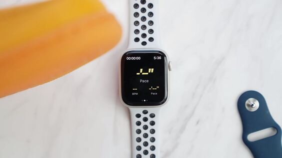 Apple Watch Nike Series 7 28
