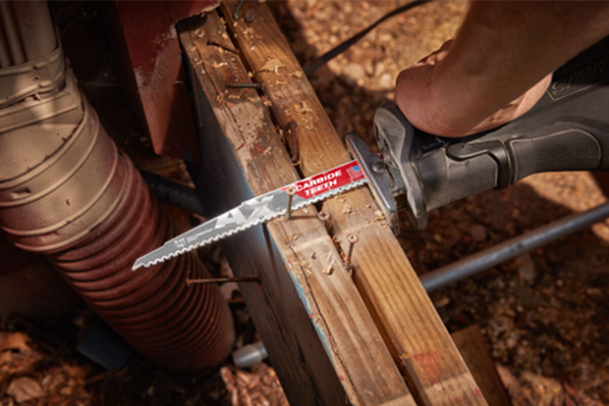 Lưỡi cưa kiếm gỗ AX Carbide T5-300.48mm Milwaukee 48-00-5227