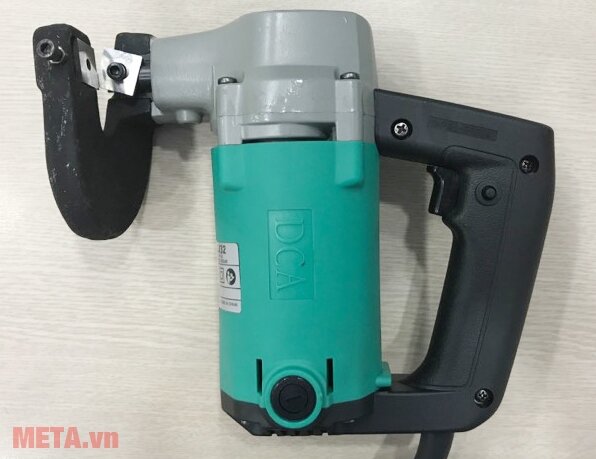 Máy cắt tôn DCA AJJ32 (J1J-FF-3.2)  620W