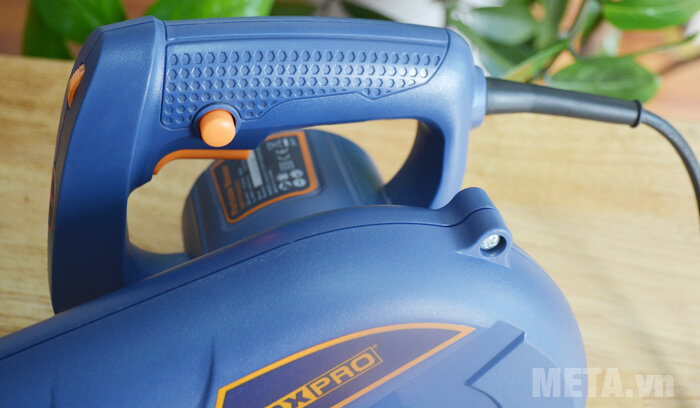 Máy thổi bụi Maxpro MPPB600V1