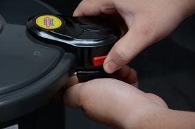 Nồi áp suất Sunhouse LC 400, 4 lít