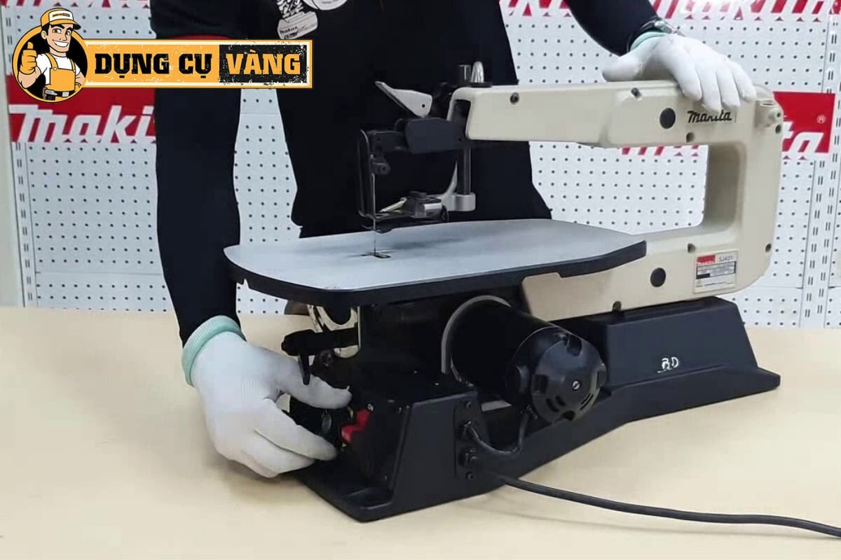 Máy Cưa Lọng Bàn Makita Sj401 Giá Cực Tốt
