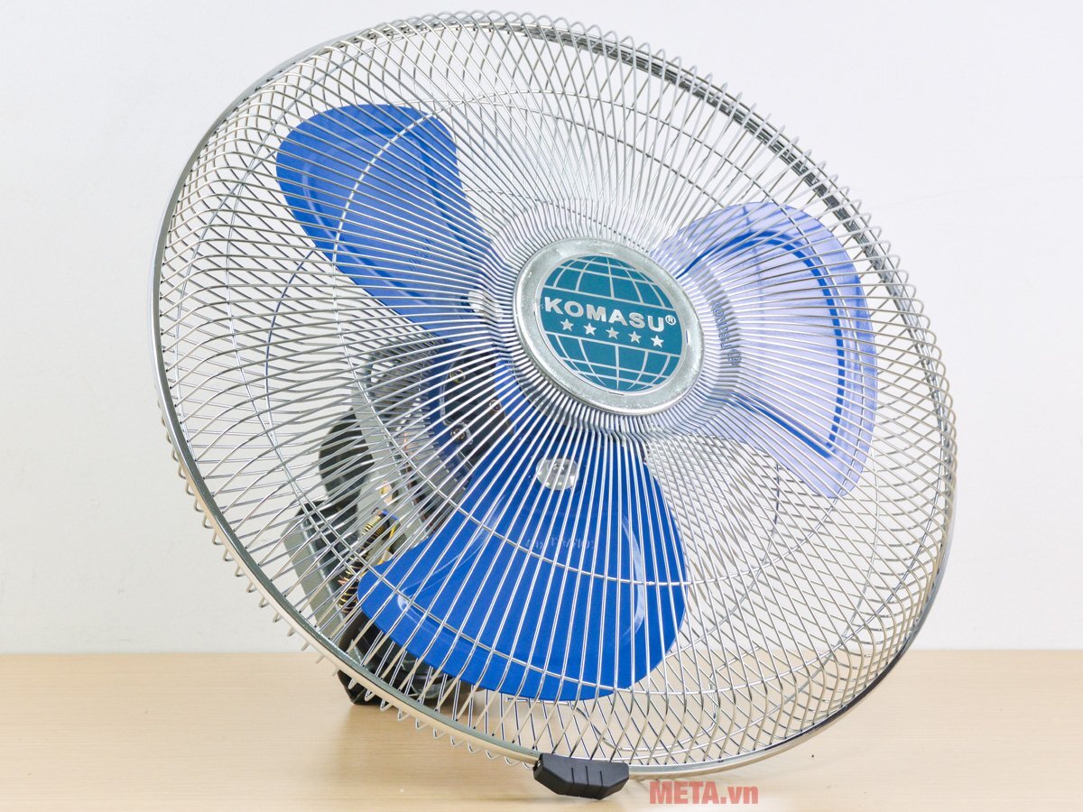 Quạt đảo trần Komasu