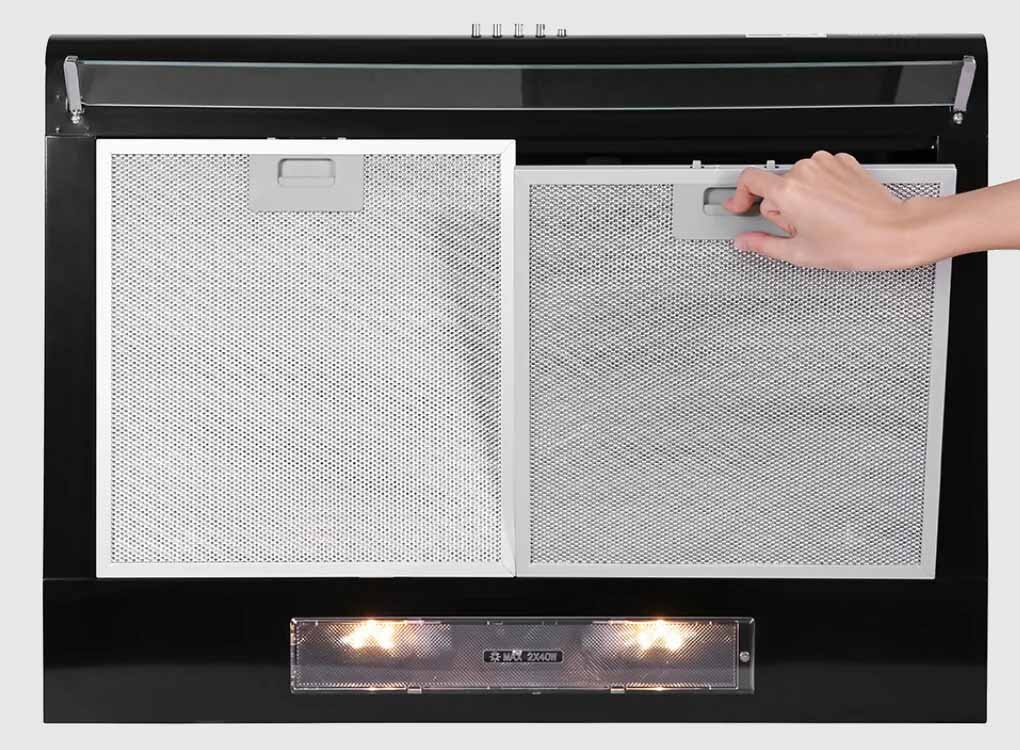 Máy hút mùi Pramie CL9B-700 trang bị hệ thống 2 đèn LED 