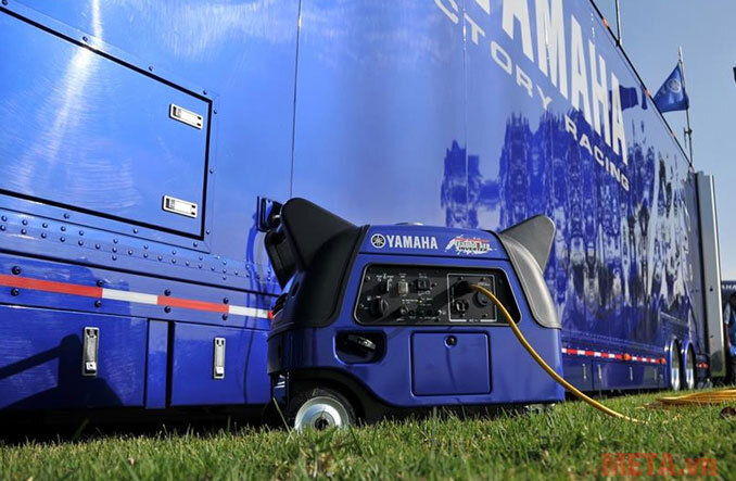 Máy phát điện chạy xăng YAMAHA EF3000ISE Máy phát điện chạy xăng YAMAHA EF3000ISE