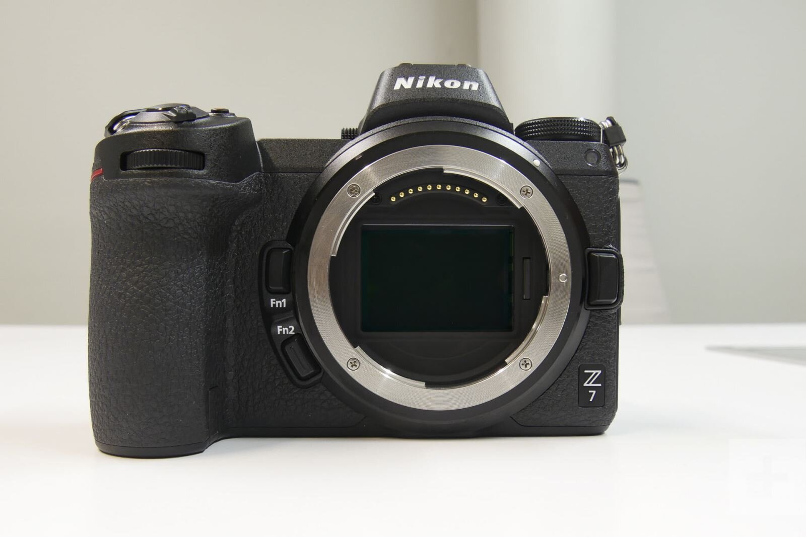 Máy Ảnh Nikon Z7 body   Ngàm Chuyển Nikon FTZ