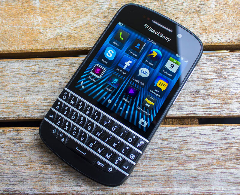 Điện thoại BlackBerry Q10