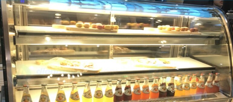 tủ trưng bày bánh Berjaya CCS-15SS-3