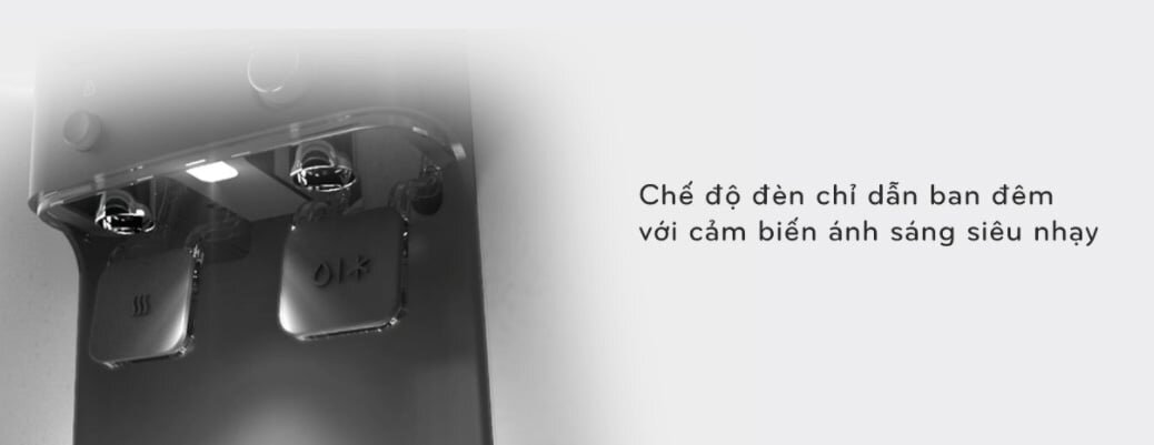 Máy lọc nước RO Coway CHP-18AR trang bị đèn LED tiện lợi