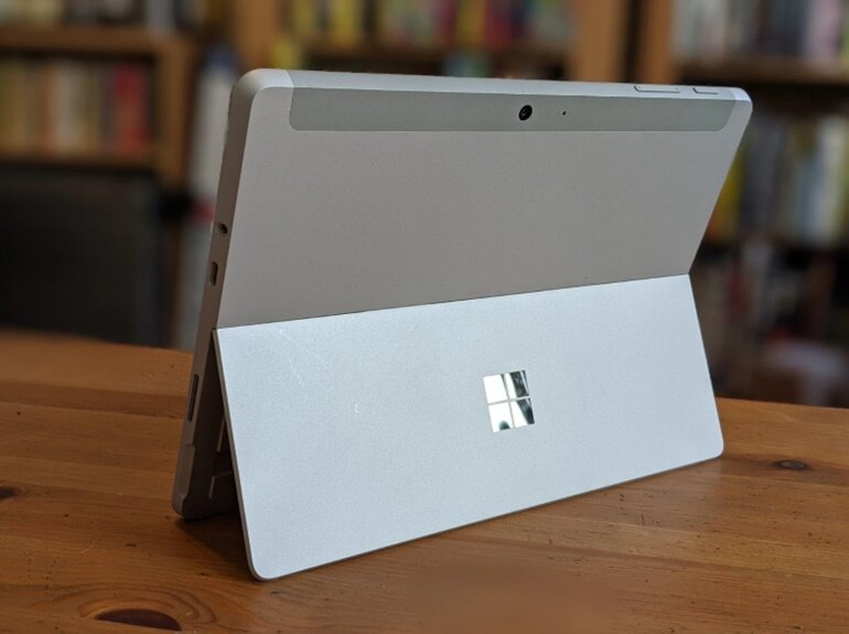 Surface Go 2