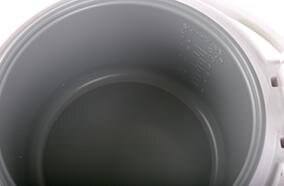 Nồi cơm điện Sunhouse 1,8 lít SHD8661