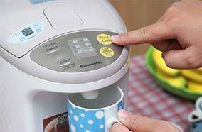 Bình thủy điện Panasonic NC-EG3000CSY - 3 Lít