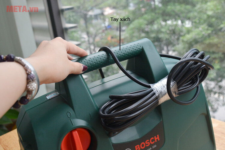 Máy rửa xe Bosch Easy AQT 100