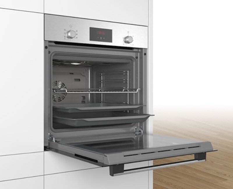 Lò nướng Bosch HBF133BS0A được trang bị nhiều tiện ích thông minh
