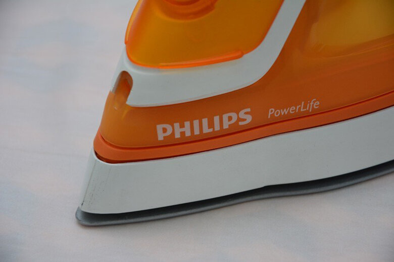 Bàn ủi hơi nước Philips GC2960 Bàn ủi hơi nước Philips GC2960