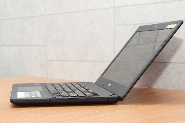 Acer ES1 431 N3700/4GB/500GB/Win10 Acer ES1 431 N3700/4GB/500GB/Win10