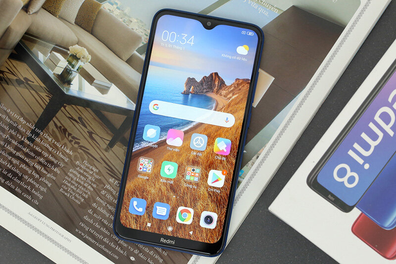 Điện thoại Xiaomi Redmi 8 (4GB/64GB)