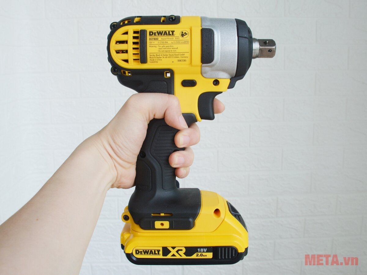 được trang bị pin