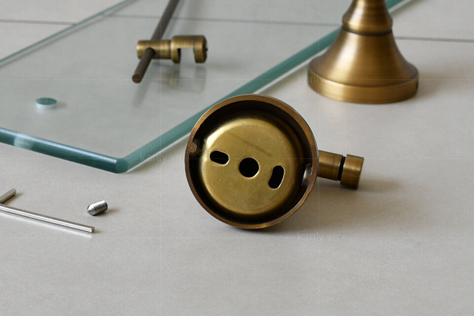 ke-my-pham-phong-tam-bang-dong-kanly-gck14