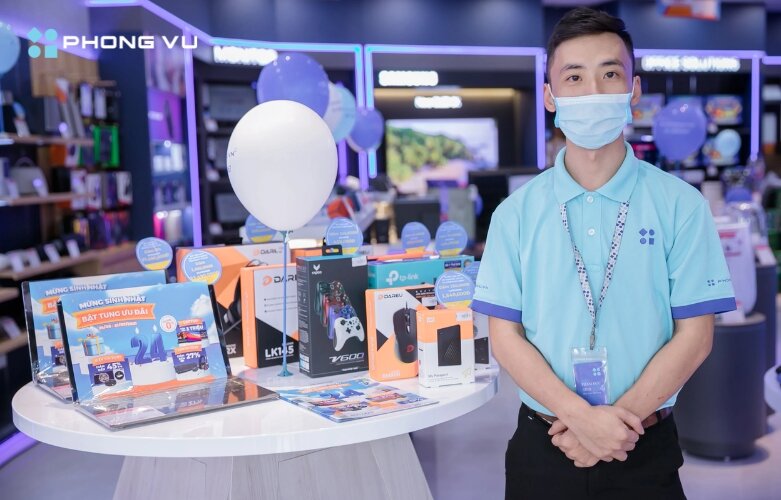 Sở hữu ngay màn hình MSI MAG 32C6X giá tốt, chính hãng tại Phong Vũ