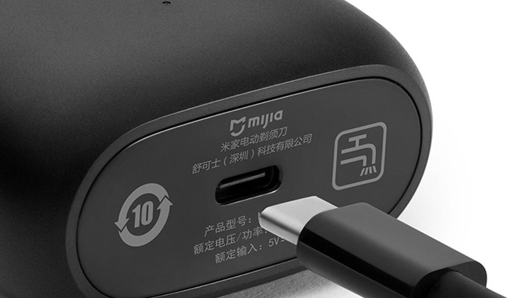 Máy cạo râu dùng pin