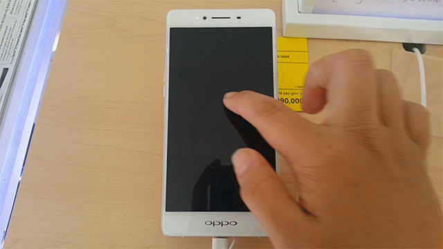 Điện thoại OPPO R7s
