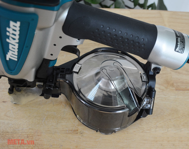 Máy bắn đinh Makita AN560 Máy bắn đinh Makita AN560