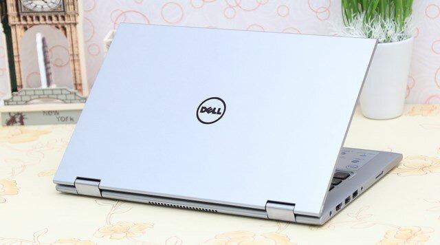 Laptop Dell Inspiron 3148 i3 4030U/4GB/500GB/Win8.1
