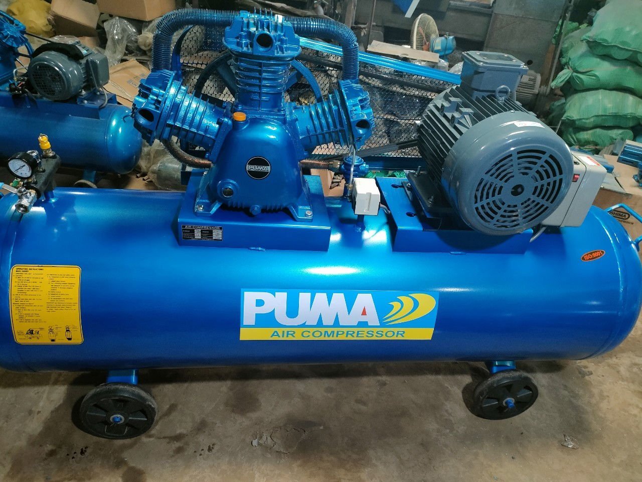 Máy nén khí Puma PK100300 10HP 330 lít