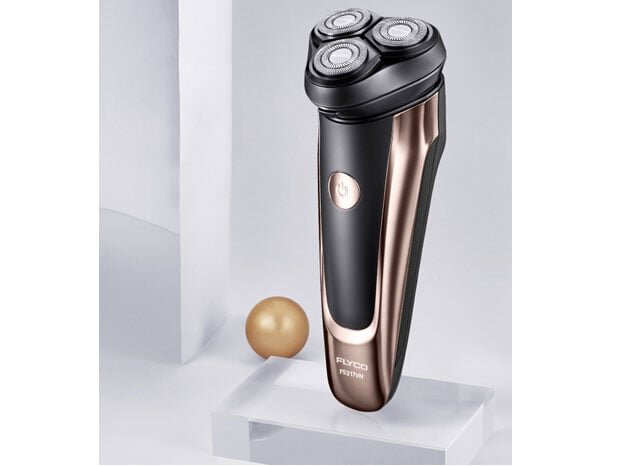 Máy cạo râu ướt