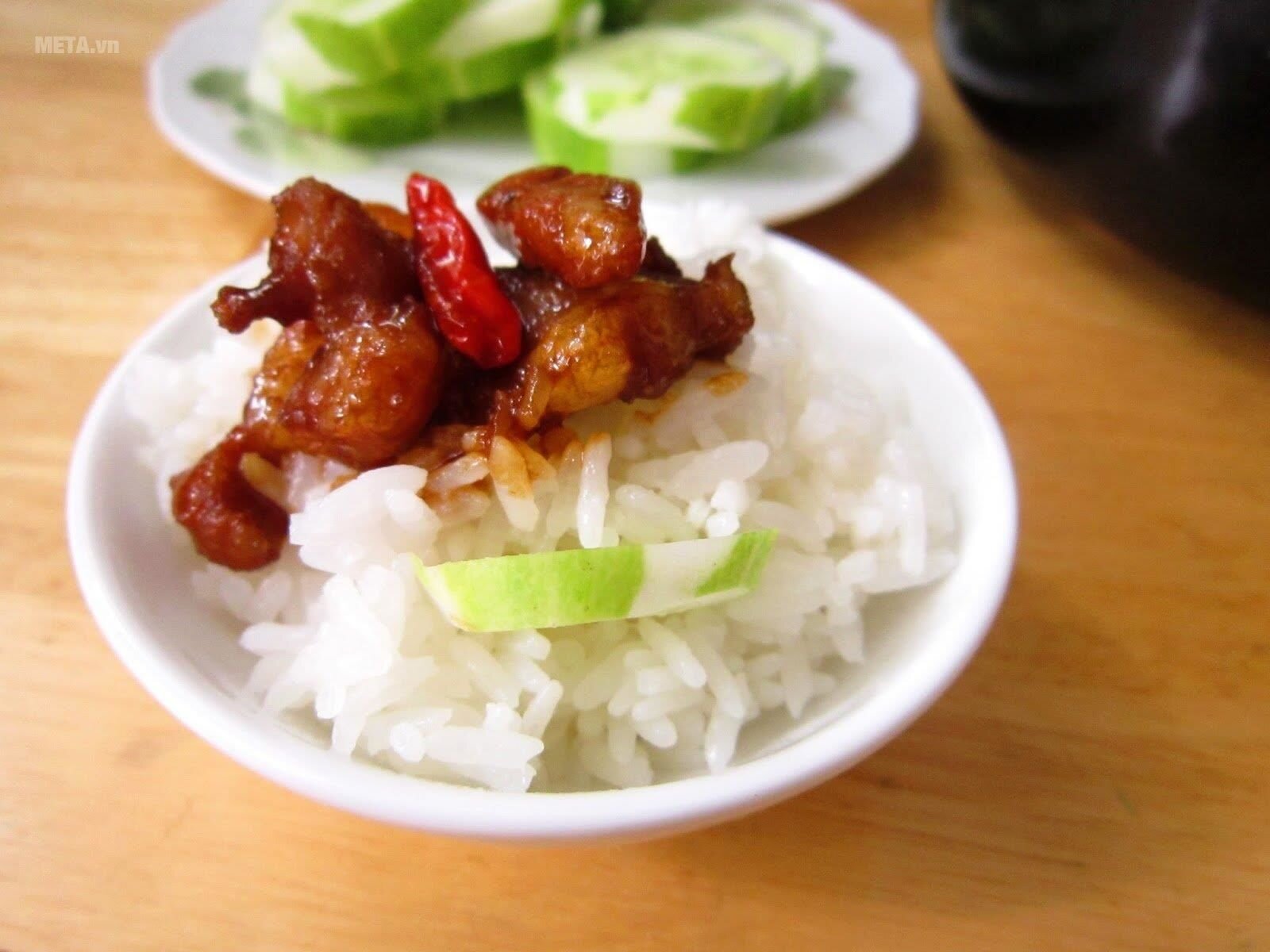 Nồi cơm điện Zojirushi NS-RNQ18 - 1,8 lít