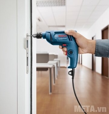 Máy khoan Bosch GBM 320