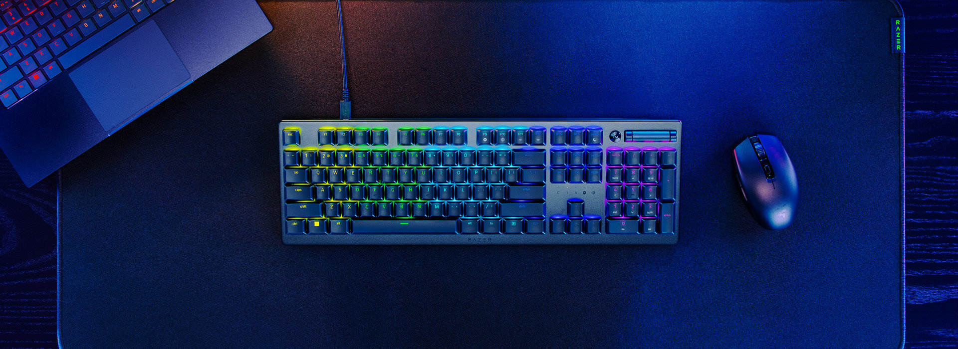 Bàn phím game Razer DeathStalker V2 Low Profile Optical (RGB/USB/Linear Red sw) (RZ03-04500100-R3M1) 1