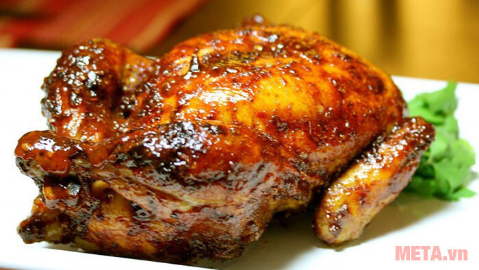 Lò nướng Sanaky VH-809S2D (80 lít, màu đen)