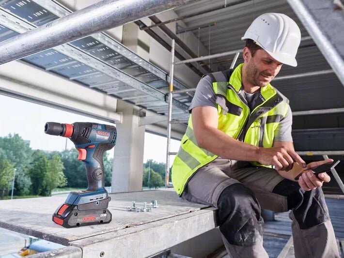 Máy siết bu lông dùng pin Bosch