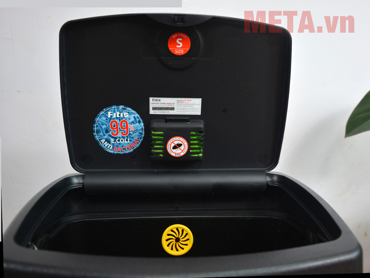 Thùng rác inox nhấn vuông nhỏ Fitis STS1-906 - 15 lít (Đỏ)