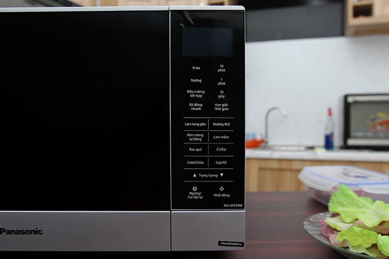 Lò vi sóng Panasonic NN-GF574MYUE 27 lít Lò vi sóng Panasonic NN-GF574MYUE 27 lít