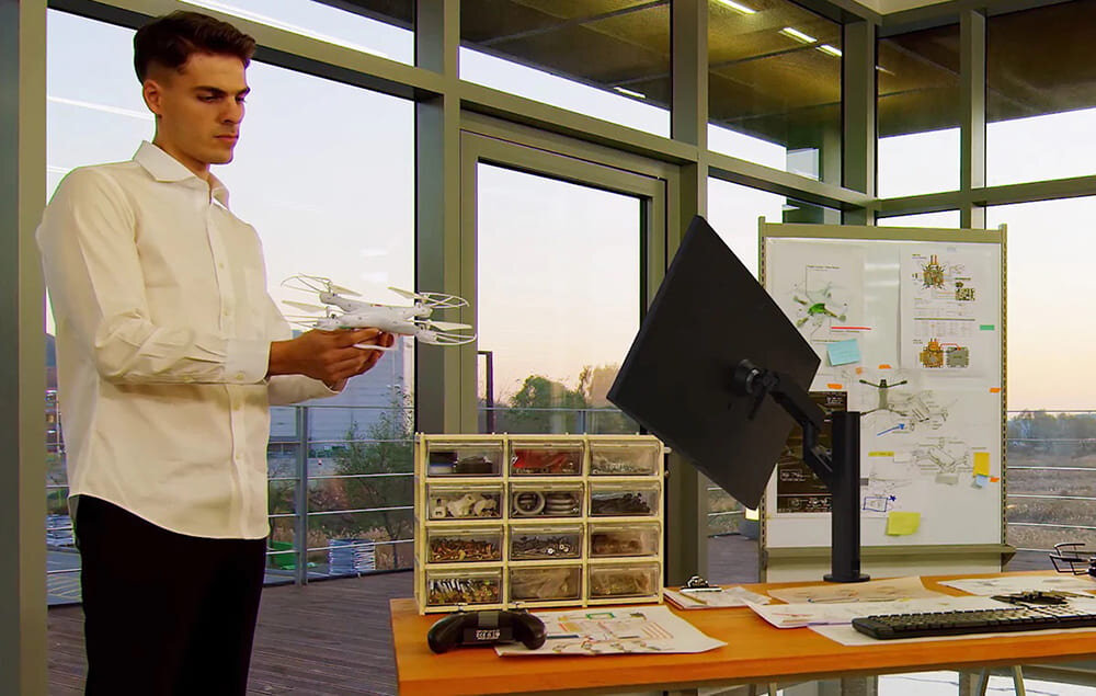 Màn hình LG 32QP880-B