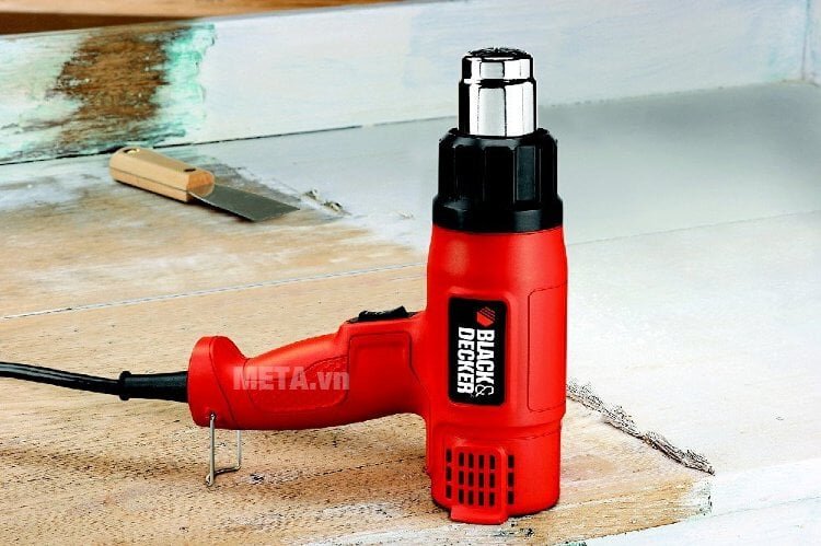 Máy thổi hơi nóng Black&Decker KX1800 được làm từ chất liệu cao cấp 