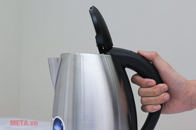 Ấm siêu tốc Aqua AJK- F776ST 1.7 lít