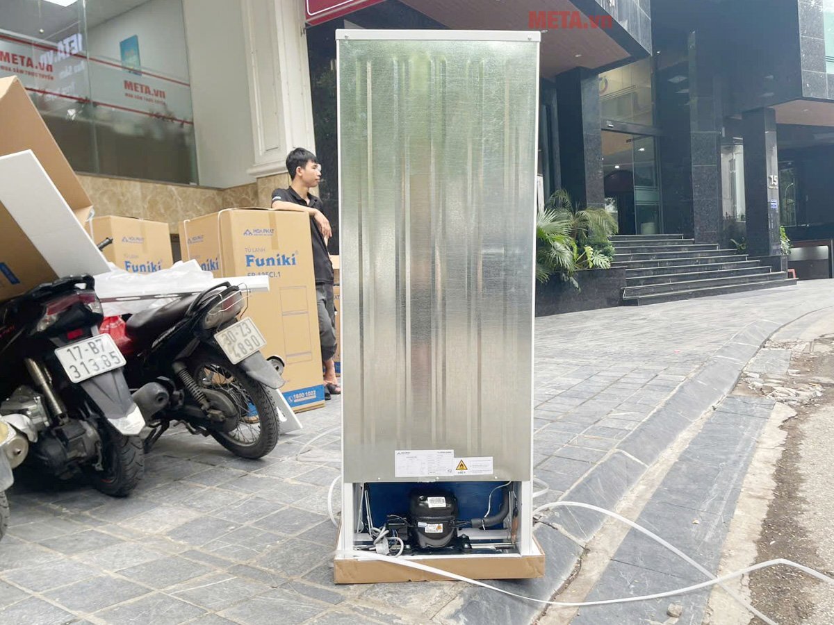 Tủ đông đứng Hòa Phát HPF UAH6208 dùng gas R134a Tủ đông đứng Hòa Phát HPF UAH6208 dùng gas R134a