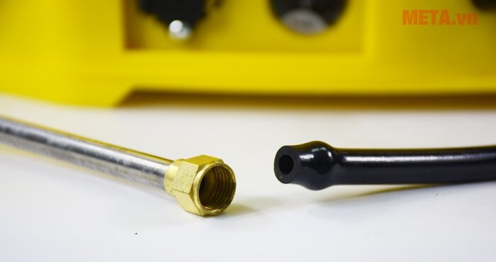 Bình xịt con ong vàng COV16