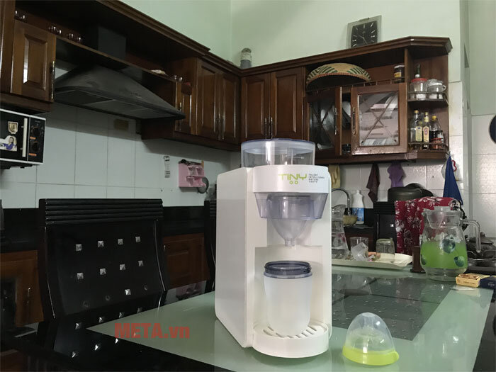 Máy pha sữa Tiny Baby Formula